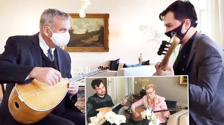 Alman diplomatların bağlama tutkusu