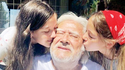 Cüneyt Arkının aile saadeti