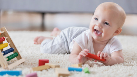 8 aylık bebek gelişimi - 8 aylık bebeğin boyu, kilosu, beslenmesi, uykusu ve gelişim tablosu 8 aylık bebek gelişimi - 8 aylık bebeğin boyu, kilosu, beslenmesi, uykusu ve gelişim tablosu