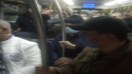 Görüntü çeken yolcuya böyle tepki gösterdiler