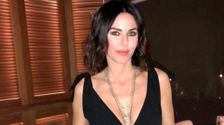 Sol Yanımın Asenası Defne Samyeli kimdir, kaç yaşında