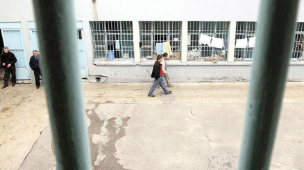 Açıkcezaevi izinleri uzatıldı mı Adalet Bakanlığından açıkcezaevi izinleri açıklaması