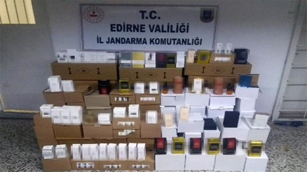 Edirne’de bin 312 şişe kaçak parfüm ele geçirildi
