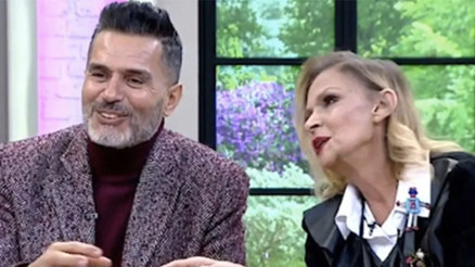 Son dakika haberi: Yaşar Alptekinin eşi Nilgün Altınyay hayatını kaybetti