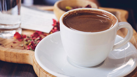 Mükemmel bir Türk kahvesi yapmanın sırrını açıklıyoruz Mükemmel bir Türk kahvesi yapmanın sırrını açıklıyoruz