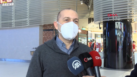 Cüneyt Çakırdan kırmızı kartı unuttu haberlerine tepki