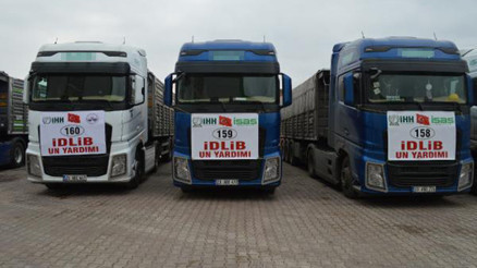 Elazığdan Suriyeye 30 TIR un yardımı