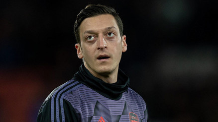 Son Dakika Haberi | Fenerbahçede Emre Belözoğlundan Londraya Mesut Özil çıkarması