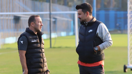 Menemenspor’da teknik ekip görevine devam edecek Yabancı ihlali sonrası flaş karar...
