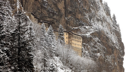 Kışın Karadenizde kartpostallık fotoğraflar çekeceğiniz güzeller