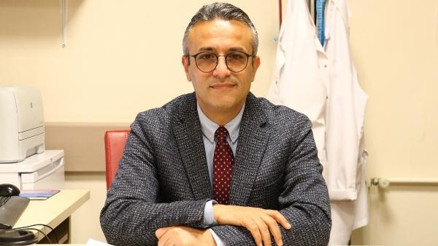 Bilim Kurulu üyesi Hasan Tezer: Çinde koronavirüs aşısı 700 bin doz uygulandı