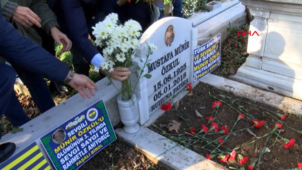 En sevdiğimiz Fenerbahçeli babamdı Münir Özkul, ölümünün 3. yıldönümünde anıldı