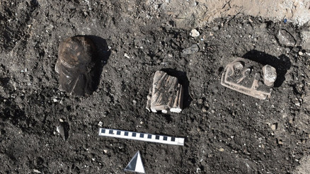 Kibyra Antik Kentinde sağlık tanrısı Asklepios heykelciği ve Serapis büstü bulundu