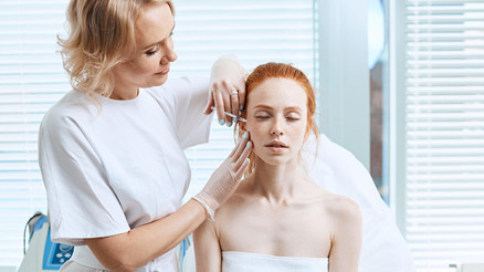 Yanak, Çene ve Orta Yüz Bölgesi Estetiği