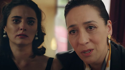 Kırmızı Oda son bölümde Ayşenin sakladığı sır ortaya çıktı... Kırmızı Oda 20. yeni bölüm fragmanı yayınlandı mı Kırmızı Oda son bölümde Ayşenin sakladığı sır ortaya çıktı... Kırmızı Oda 20. yeni bölüm fragmanı yayınlandı mı