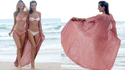 Alessandra Ambrosio şimdi de ülkesinde yazın keyfini çıkarıyor