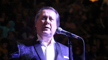 Ahmet Özhan yıllar sonra ekranlara geri dönüyor