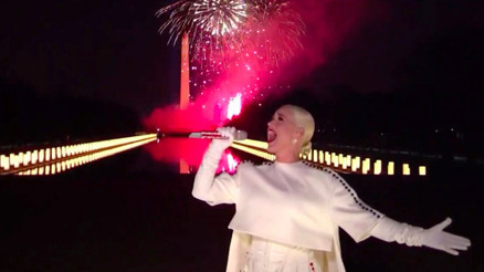 Nişanlısını gözyaşları içinde izledi: Bir gün kızımız da görecek