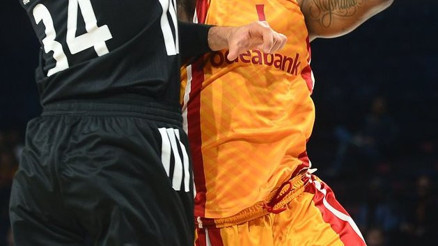 Erkek basketbolunda derbi heyecanı Beşiktaşın konuğu Galatasaray...