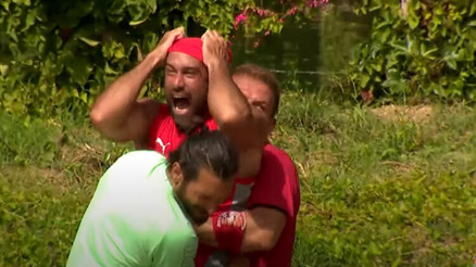 Survivor Çağrı ve Poyraz kavgası sosyal medyaya da konu oldu – Sinir krizi geçiren Çağrı kimdir, diskalifiye olur mu