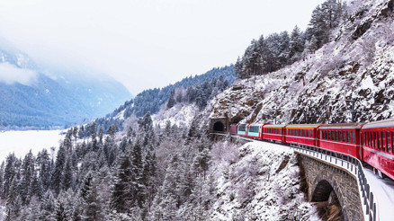 Dünyanın en etkileyici 10 tren yolculuğu... Hepsi birbirinden güzel Dünyanın en etkileyici 10 tren yolculuğu... Hepsi birbirinden güzel