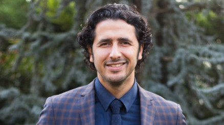 Taner Çağlı İngilizce öğreterek fenomen oldu