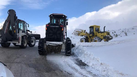 Elazığda 198 köy yolu ulaşıma kapandı