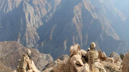 Mehmetçik, Tuncelide 2020de düzenlediği 826 operasyonla teröristlere göz açtırmadı