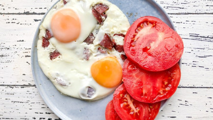 Hafta sonu kahvaltılarını şölene dönüştürecek yumurta tarifleri