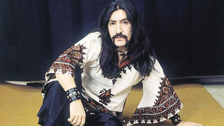 Barış Manço ölüm yıl dönümünde anılıyor – İşte Barış Manço’nun hayatı ve hafızalara kazınan şarkı sözleri