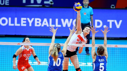 FIVB, voleybolu global olarak geliştirmek için CVC Capital Partners ile anlaştı