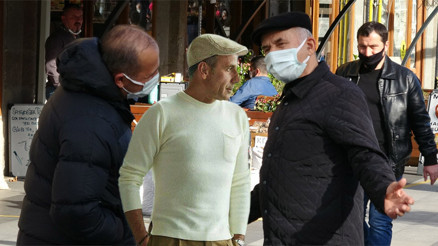 Abdullah Avcı başlattı... Trabzonda kasket modası