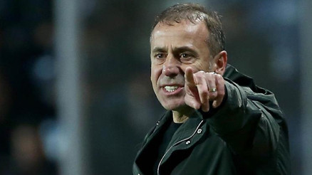 Abdullah Avcı: Trabzonspor her zaman ilk 4te yer almalı