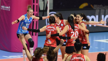 Misli.com Sultanlar Ligi: Galatasaray HDI Sigorta 2-3 Nilüfer Belediyesi