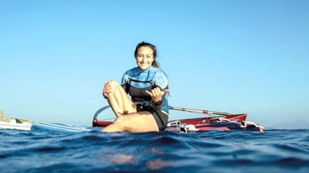 Düşlediği hayatı rüzgarla yakaladı