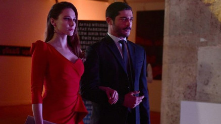 Maraşlı dizisi oyuncuları kimdir Burak Deniz ve Alina Boz Maraşlı kadrosunda Maraşlı dizisi oyuncuları kimdir Burak Deniz ve Alina Boz Maraşlı kadrosunda