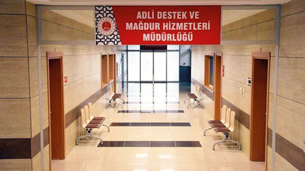 ‘Adli süreçte yalnız değilsiniz’ ‘Adli süreçte yalnız değilsiniz’