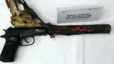 NSU davası, radyo tiyatrosu oldu