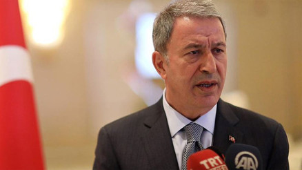 Bakan Akar, Yunan jetlerinin tacizine gerekli karşılığın verildiğini açıkladı Bakan Akar, Yunan jetlerinin tacizine gerekli karşılığın verildiğini açıkladı