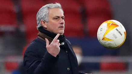Kibir abidesi Mourinho yine mi kovulacak