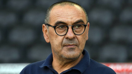 Maurizio Sarri kimdir ve hangi takımları çalıştırdı