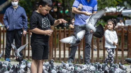20 yaş altı ve 65 yaş üstü sokağa çıkma yasağı hangi saatlerde