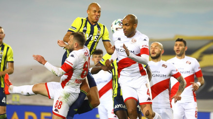 Fenerbahçe 1-1 Antalyaspor (Maçın özeti ve goller) Fenerbahçe 1-1 Antalyaspor (Maçın özeti ve goller)
