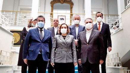 İran’la turizm koridoru açılıyor İran’la turizm koridoru açılıyor