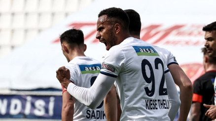 Kasımpaşalı Thelin İsveç Milli Takımının takibinde