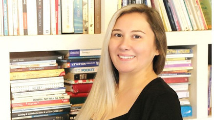 Holistik Terapi Uzmanı Nilay Arslan: İnsanların da barkodu var