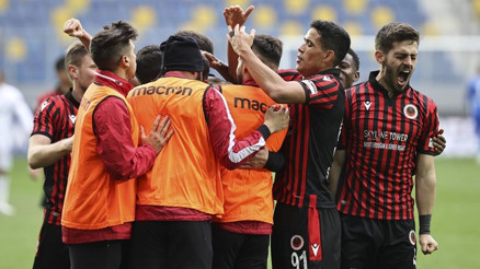 Gençler’de paşa Sefa’sı