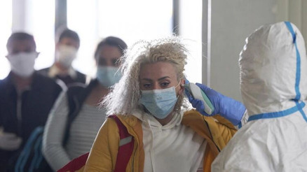 Koronavirüs salgını kontrolden çıkıyor... Almanyadan korkutan açıklama