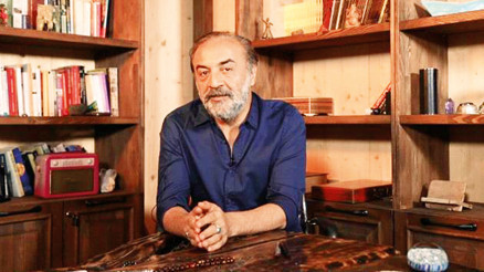 Yılmaz Erdoğan: Keşke kadınlar arasında da bir kavuk olsa Yılmaz Erdoğan: Keşke kadınlar arasında da bir kavuk olsa