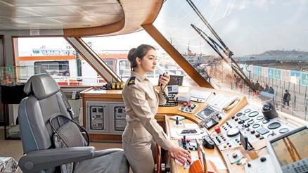 Liseli denizciler eski haklarını istiyor